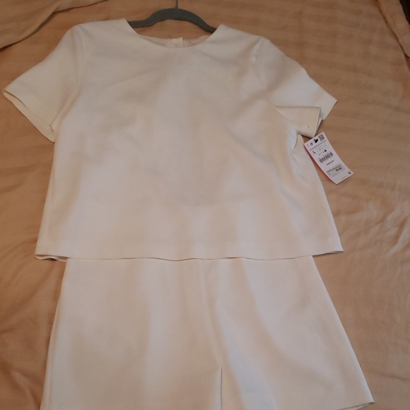 Zara Pants - Zara White Romper, Size. Large